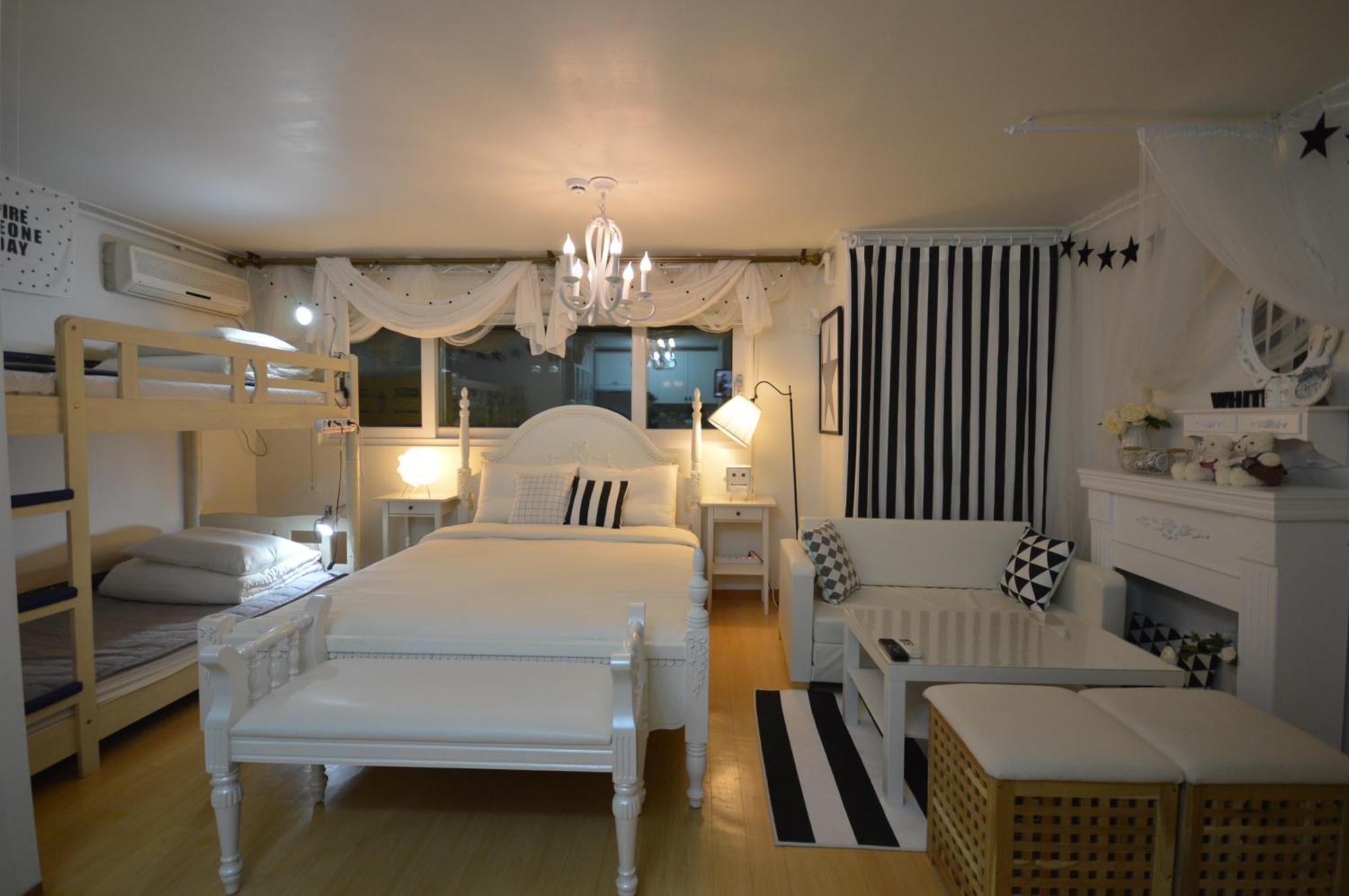 Han River Residence & Guesthouse Seúl Habitación foto